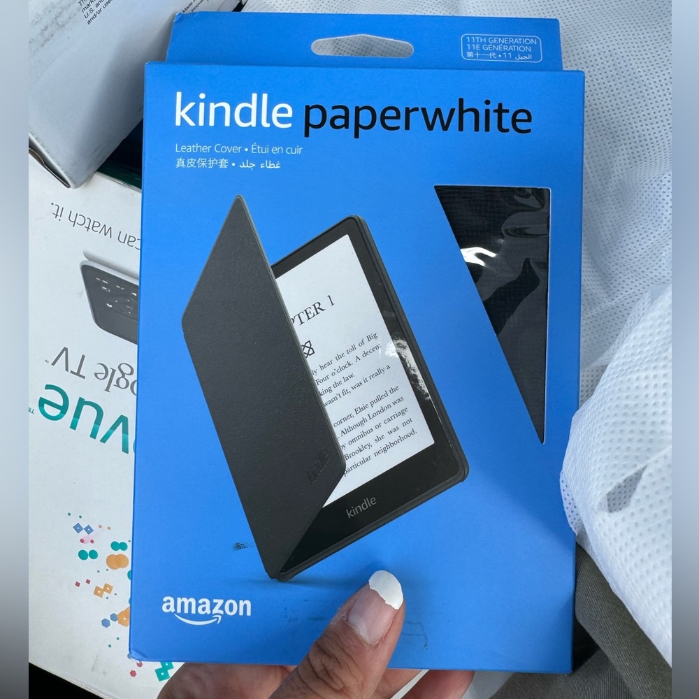 Kindle paperwhite leather cover 11th gen